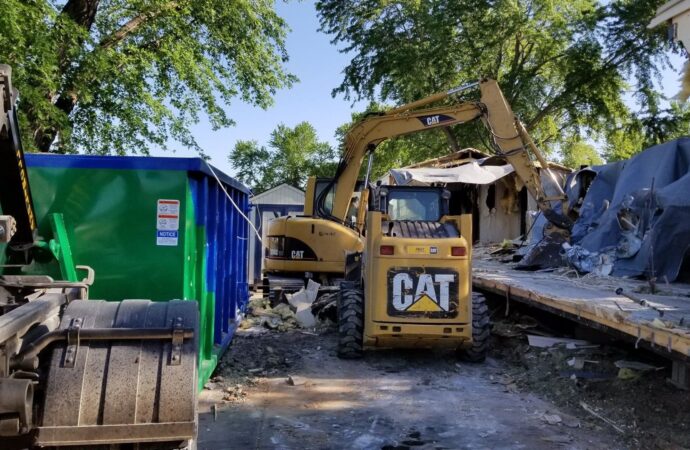 Demolition Removal Dumpster Services, Wellington Junk Removal and Trash Haulers